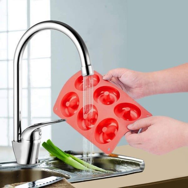 Forma de copt din silicon pentru 6 gogosi, Quasar & Co.®, termorezistenta pana la 230 grade C, 27.5 x 17.5 x 3 cm, tava copt donuts 6 cavitati de Ø7 cm, rosu - imagine 9