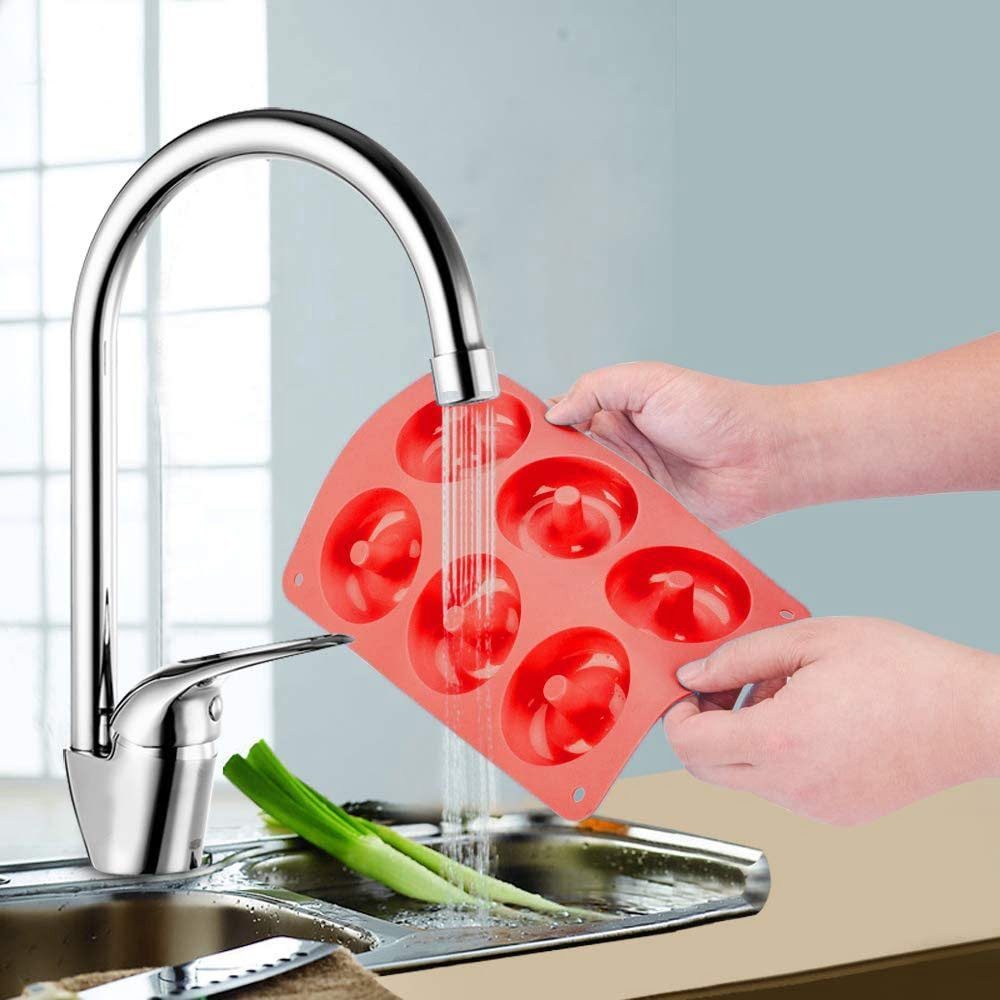 Forma de copt din silicon pentru 6 gogosi, Quasar & Co.®, termorezistenta pana la 230 grade C, 27.5 x 17.5 x 3 cm, tava copt donuts 6 cavitati de Ø7 cm, rosu 9