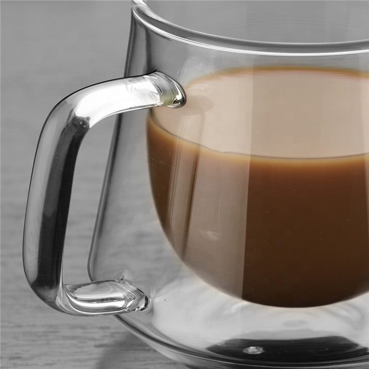 Set 2 cesti cafea 200 ml, din sticla cu pereti dubli, Quasar & Co.®, termorezistenta, model rotund, mesaj COFFEE 3