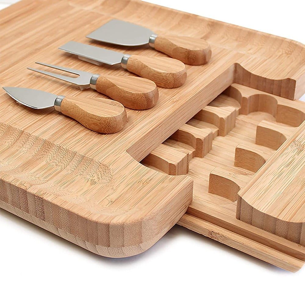 Set servire branzeturi 5 piese, Quasar & Co.®, platou servire cu tava si cutite, 33 x 33 x 4 cm, bambus 6