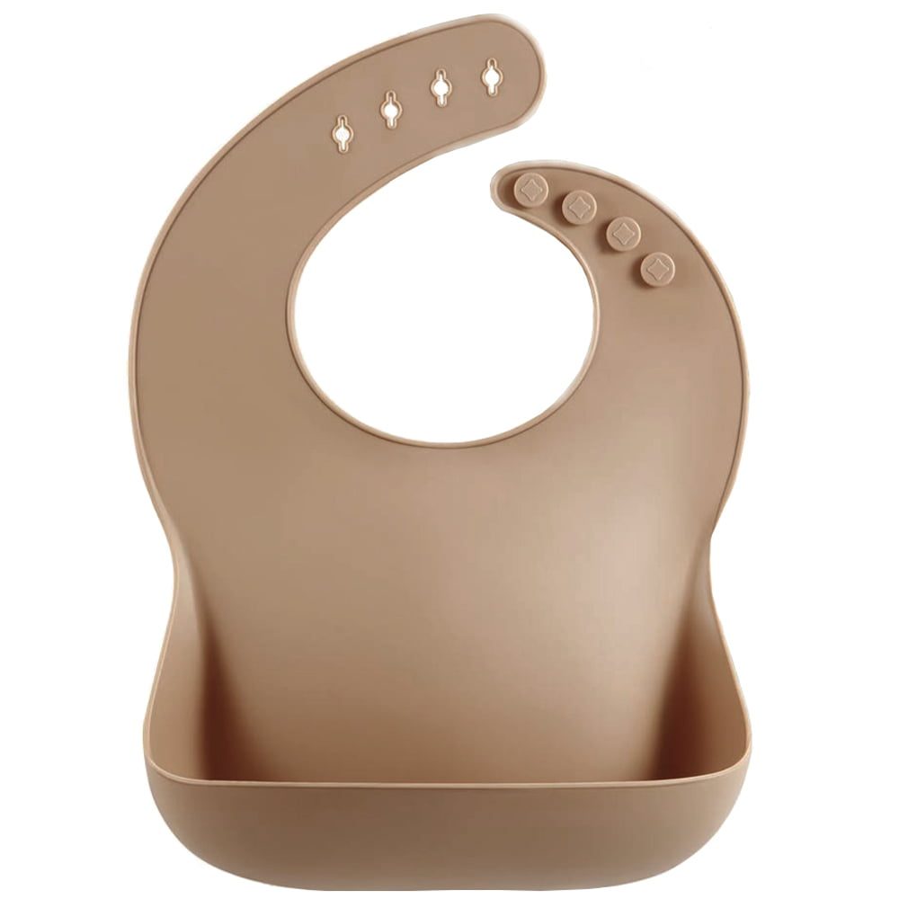 41029039-1 Bavetica flexibila din silicon pentru bebelusi, Quasar & Co.®, din cauciuc moale, cu buzunar colector larg, inchidere ajustabila, maro