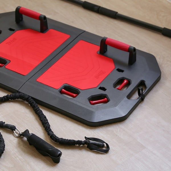 Set compact fitness, Crivit,12 piese, echipament portabil, cu placa aderenta, manere buretate si cabluri tensionare, bara reglabila, cuier usa, geanta accesorii, 86 x 50,5 x 3 cm, negru-rosu - imagine 3
