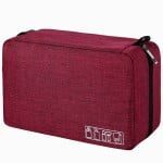 Geanta cosmetice voiaj, Quasar & Co.®, textil, impermeabil, 22 x 13,5 x 7 cm, grena 11