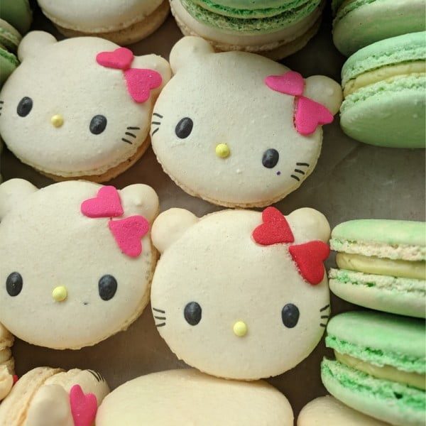 Tava copt macarons, Quasar & Co.®, 30 de forme, 10 x ursulet, 10 x pinguin, 10 x inima, pentru prajituri/fursecuri, rezistente la temperaturi de pana la 250 grade C,  28.5 x 25.5 cm - imagine 9