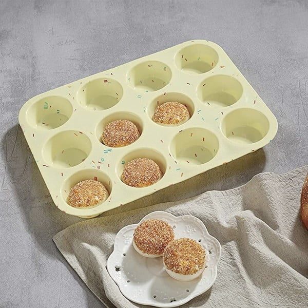 Set cofetarie/patiserie Quasar & Co.®, 46 piese, 6 x tavi copt diverse forme, 40 x mini forme, antiaderente, reutilizabile, silicon, galben - imagine 6