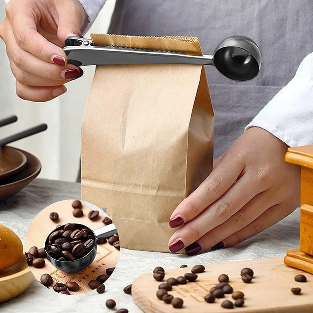 Set cafea portabil, Quasar & Co.®, cu filtru cafea, latiera, lingurita dozatoare, sita, stilou si matrite decorare, 600 ml, otel inoxidabil, negru 7