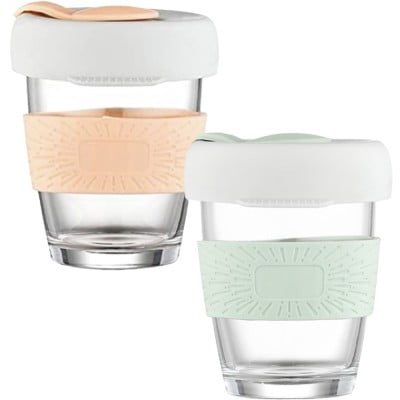 Set 2 pahare cafea/ceai, Quasar & Co.®, model To Go, cu protectie termica si capac din silicon, sticla, 320 ml, verde/corai 8 Set 2 pahare cafea/ceai, Quasar & Co.®, model To Go, cu protectie termica si capac din silicon, sticla, 320 ml, verde/corai 8