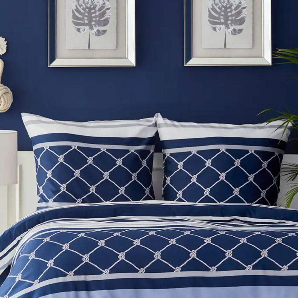 Set lenjerie de pat Nautica Knot, pat dublu, 4 piese, 100% bumbac, 240 x 260 cm, 200 x 220 cm, 2 x 50 x 70 cm 6 Set lenjerie de pat Nautica Knot, pat dublu, 4 piese, 100% bumbac, 240 x 260 cm, 200 x 220 cm, 2 x 50 x 70 cm 6