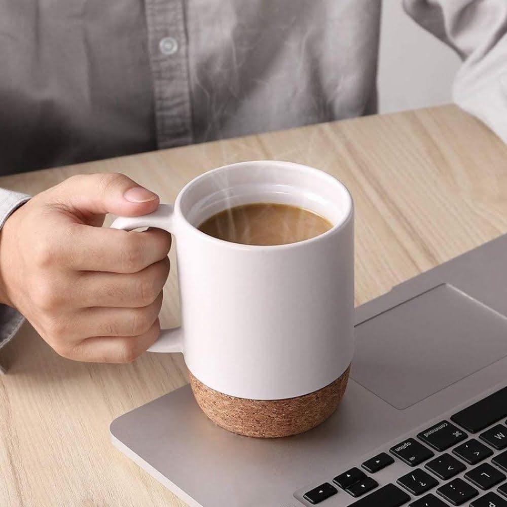 Set 2 cani cafea/ceai, Quasar & Co.®, pretabile voiaj/calatorie, cu capac to go, baza de pluta, ceramica, 400 ml, alb 6 Set 2 cani cafea/ceai, Quasar & Co.®, pretabile voiaj/calatorie, cu capac to go, baza de pluta, ceramica, 400 ml, alb 6