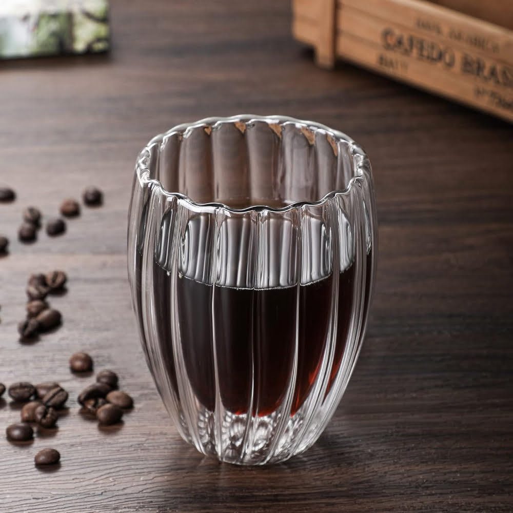 Set 4 pahare cu pereti dubli, Quasar & Co.®, termorezistente, model stripe, 4×270 ml, sticla, transparent 4 Set 4 pahare cu pereti dubli, Quasar & Co.®, termorezistente, model stripe, 4×270 ml, sticla, transparent 4