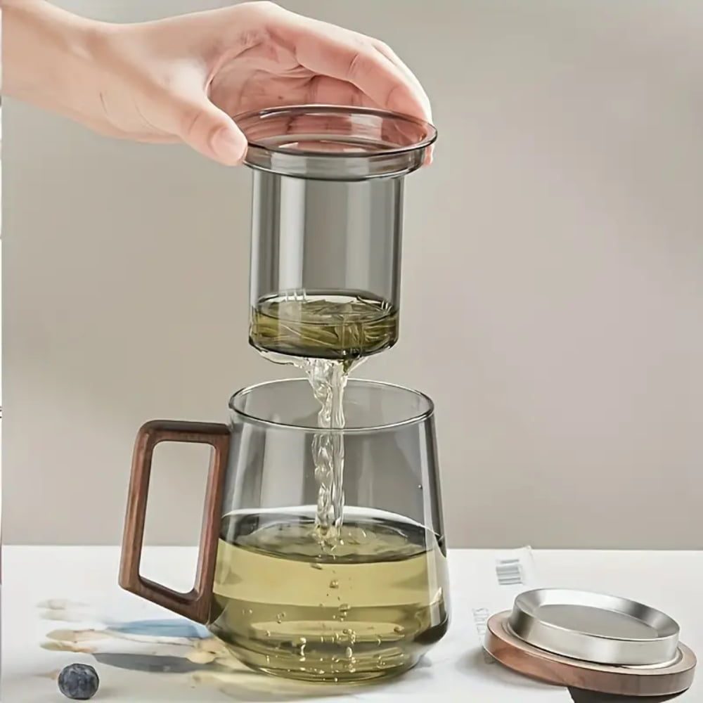 Cana cu infuzor, Quasar & Co.®, recipient pentru ceai/cafea, capac si maner, 500 ml, sticla borosilicata/lemn acacia, gri grafit 4 Cana cu infuzor, Quasar & Co.®, recipient pentru ceai/cafea, capac si maner, 500 ml, sticla borosilicata/lemn acacia, gri grafit 4