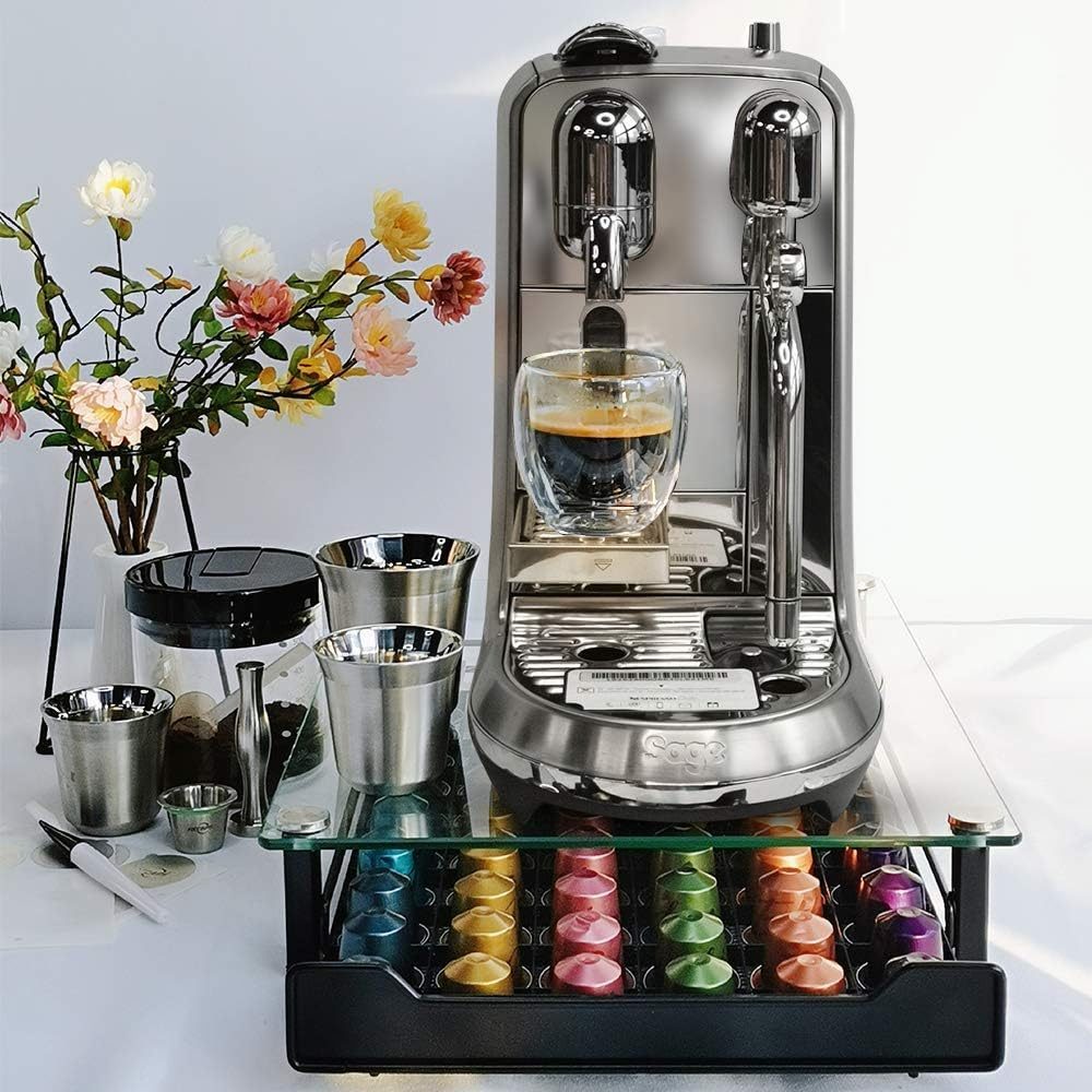 Suport pentru 60 capsule, Quasar & Co.®, compatibil Nespresso, cu suport cafetiera, stand orizontal, 40,5x31x7 cm, metal/sticla, negru 6