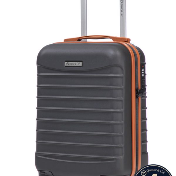 Troler cabina avion Quasar & Co.®, 40x30x20cm, bagaj de mana, troller cu fermoar sigur, cifru, maner telescopic lung, geamantan cu 4 roti duble detasabile, 360°, valiza ABS 2.8 mm, rezistent, 2 compartimente cu buzunar, 10kg, LINE, gri/maro